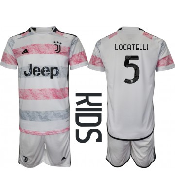 Lacne Dětský Futbalové dres Juventus Manuel Locatelli #5 2023-24 Krátky Rukáv - Preč (+ trenírky)